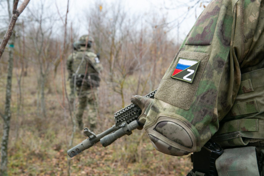 ForPost - Новости : Бойцы РФ начали "бешеный" штурм украинских позиций на юге Артемовска
