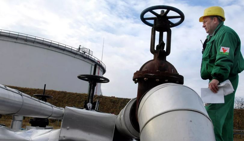 ForPost - Новости : СМИ: Киев планирует повысить тариф на транзит российской нефти по "Дружбе"