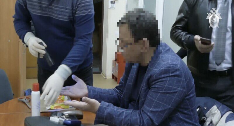 ForPost - Новости : Взятки подвели нескольких чиновников крымской столицы под суд