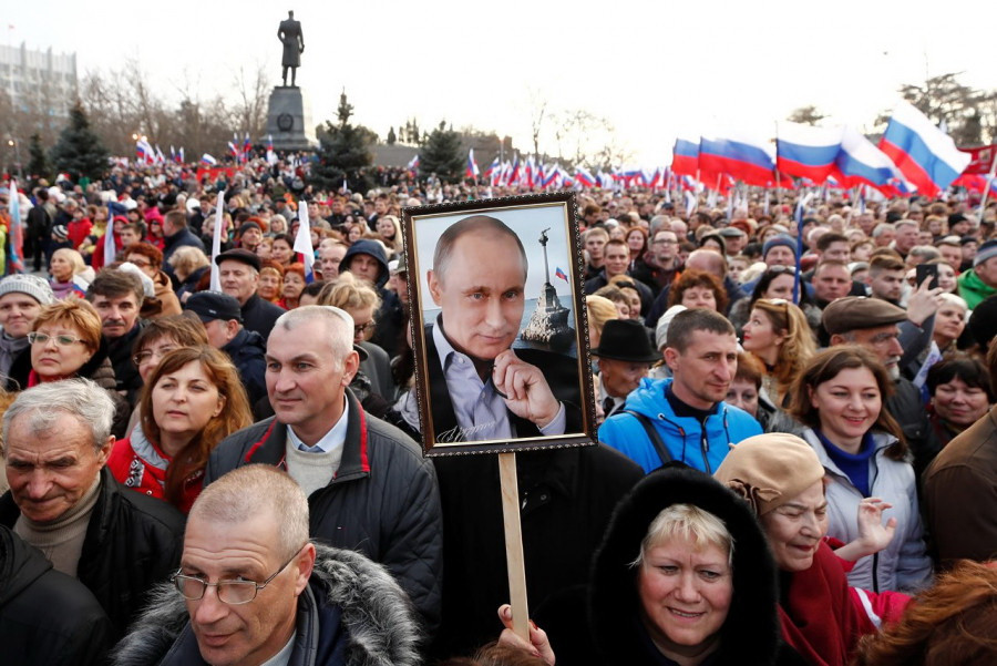 ForPost - Новости : Без рейтинга Путина: нужна ли россиянам политическая статистика в дни СВО?