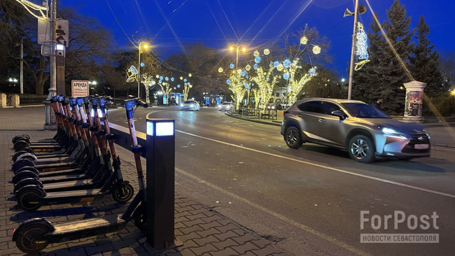 ForPost - Новости : В России хотят убрать электросамокаты с пешеходных улиц