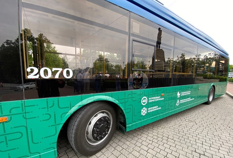 ForPost - Новости : В Севастополе оценили новый дизайн городских троллейбусов 