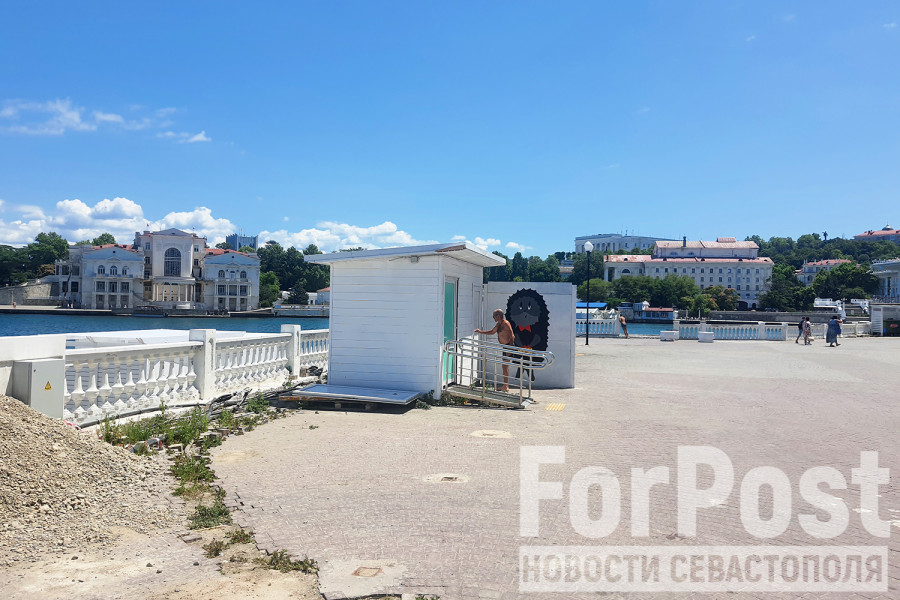 Хрустальный-многострадальный: завершение благоустройства главного пляжа Севастополя опять сдвинули