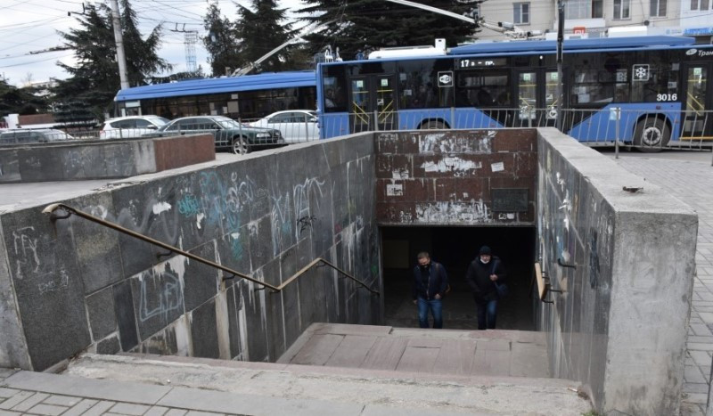 ForPost - Новости : Подземный переход на Корабельной стороне Севастополя закрывается на ремонт