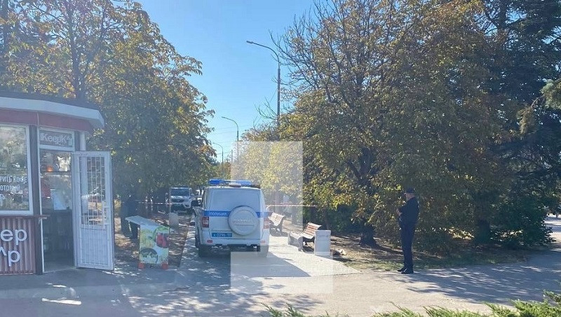 ForPost - Новости : В Севастополе возле торгового центра нашли труп мужчины