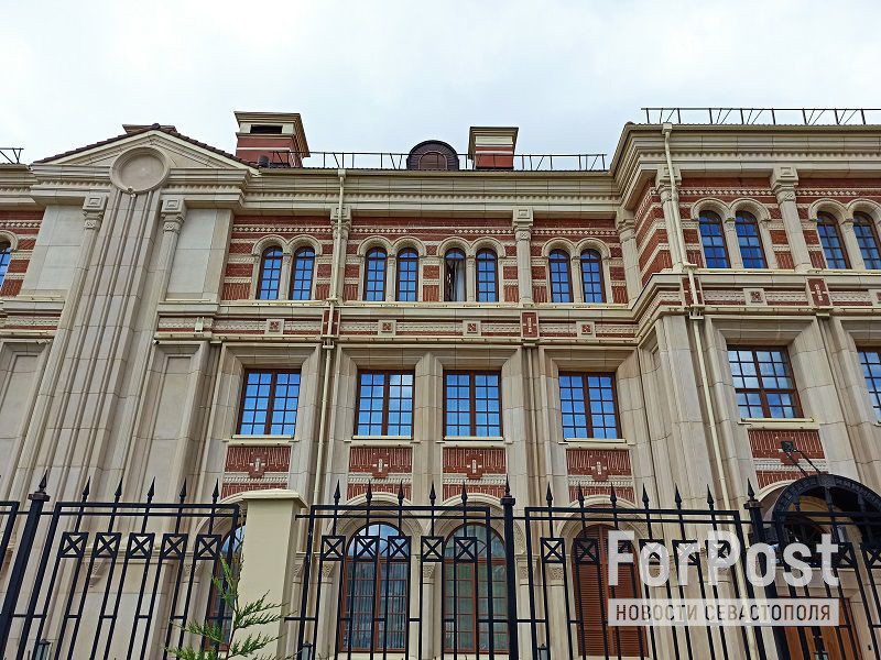 ForPost - Новости : Число платных и бюджетных мест в школе-дворце у Херсонеса соотносится как 1:2 