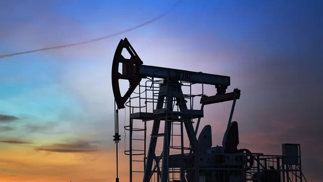 ForPost - Новости : Британия подняла вопрос о пересмотре потолка цен на российскую нефть