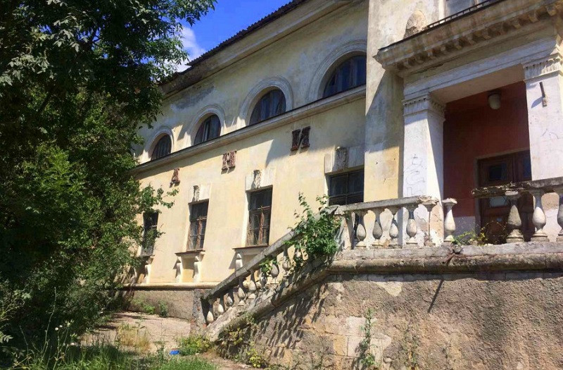 ForPost - Новости : В Севастополе снесут здание бывшей государственной бани 