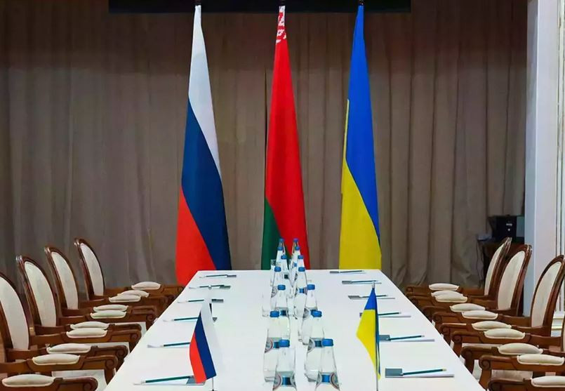 ForPost - Новости : В США рассказали о тайных переговорах Герасимова и Залужного о мире в обход Зеленского
