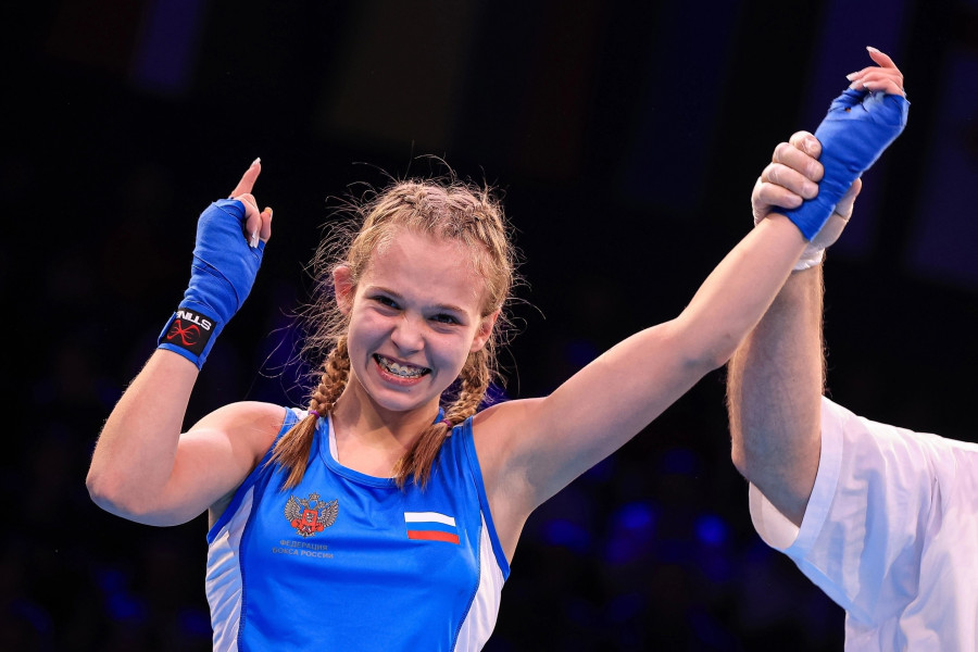 ForPost - Новости : Анастасия Тюнина из Севастополя победила на первенстве мира по боксу