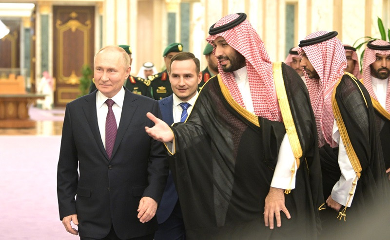 ForPost - Новости : Визит Путина на Ближний Восток: чего стоит опасаться Америке