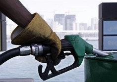 ForPost - Новости : Сегодня в Симферополе и Севастополе снова подорожал бензин