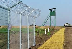 ForPost - Новости : Россия построит свою "стену" на границе с Украиной