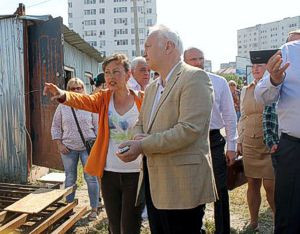 ForPost - Новости : На Героев Бреста отстояли сквер – правительство приостанавливает строительство