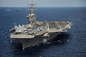 ForPost - Новости : Авианосец США открыл предупредительную стрельбу в Персидском заливе