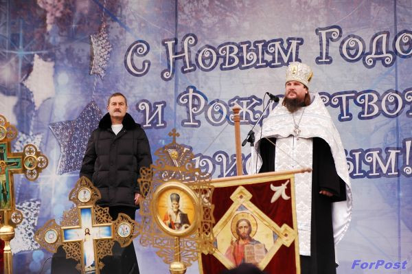 ForPost - Новости: Севастополь встретил Светлый праздник Рождества Христова