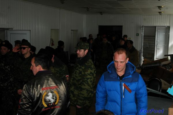 ForPost - Новости: Командующий ВМСУ Гайдук в гражданской одежде обнаружен в одном из помещений штаба в Севастополе