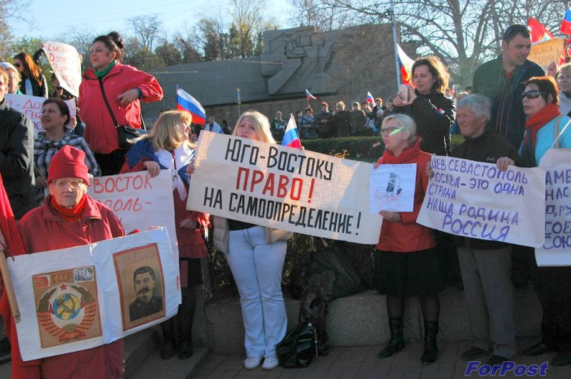 митинги в украине 2014. начало войны на донбассе 2014. сепаратизм фото. пастырская конференция в липецке 21. сепаратисты 2014 украина.