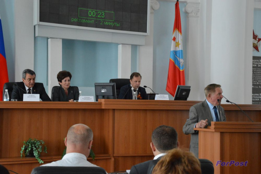 ForPost - Новости: Закон об Общественной палате Севастополя принят в губернаторской редакции
