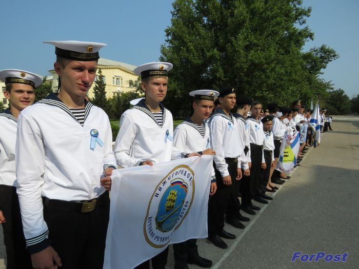 День вмф песни. Профессия матрос. Моряки феодосия. Форма советских моряков. 155 обрмп тоф.