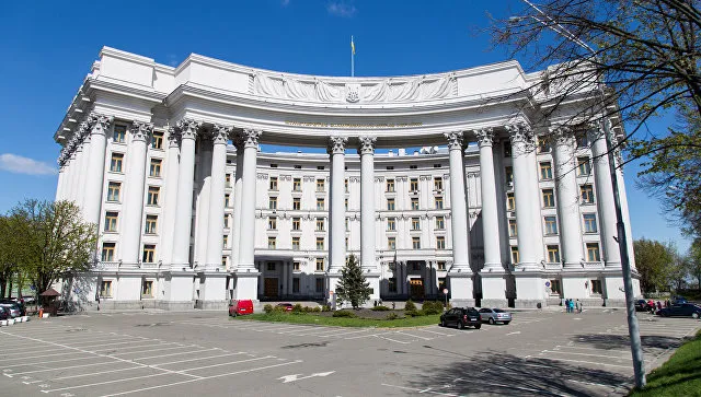 МИД Украины возмутило предложение президента Чехии о компенсации за Крым