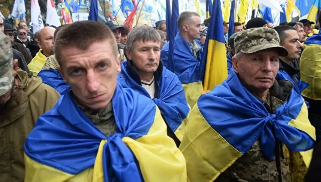 Порошенко отказался встречаться с участвующими в митинге депутатами