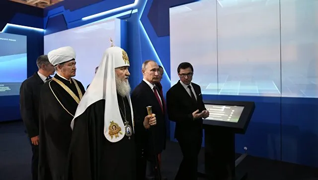Россияне на генетическом уровне не приемлют давление извне, заявил Путин