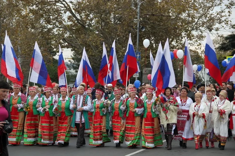 Овсянников: Для Севастополя День народного единства имеет особое значение