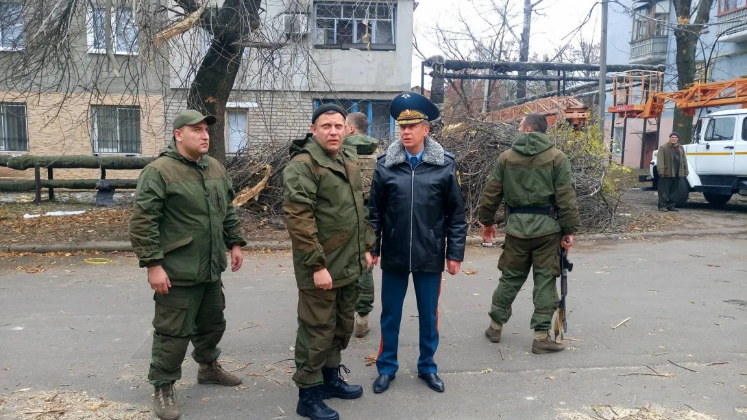 Захарченко заявил об уничтожении украинской артиллерии, атаковавшей Донецк