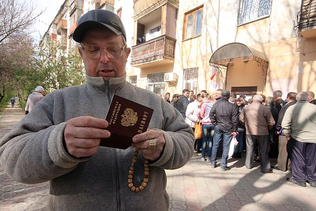За что лишают российского гражданства жителей Крыма