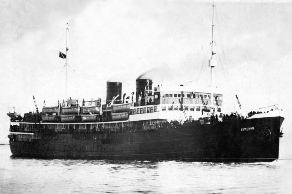 Рассекречены документы гибели "советского Титаника", ушедшего из Севастополя