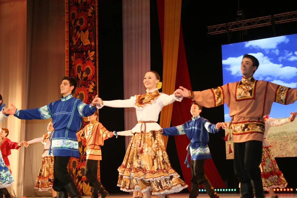 Донецкие танцоры стали дипломантами VIII Всероссийского фестиваля-конкурса народного танца на приз Ольги Князевой