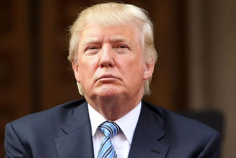Трамп рекомендовал американским СМИ избавиться от создателей фейковых новостей