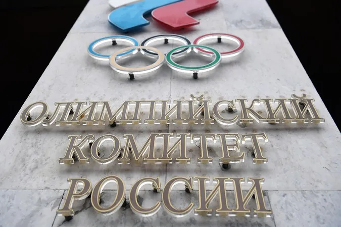 Большинство российских спортсменов приняли условие МОК