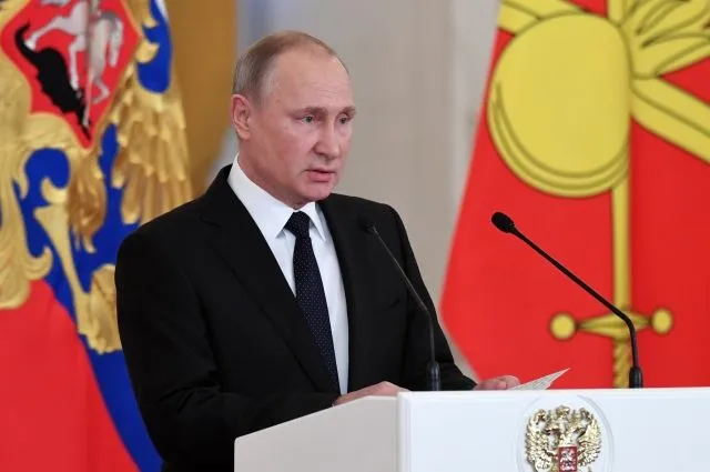 Путин сообщил, что взрыв в магазине в Петербурге был терактом