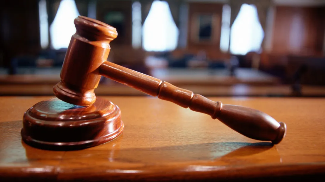 Суд Владивостока обратил в доход государства имущество осужденного за взятку чиновника