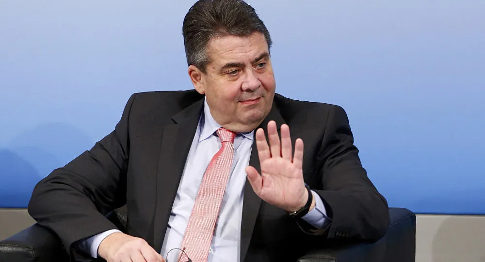 МИД ФРГ выступил за миротворческую миссию на всей территории Донбасса 