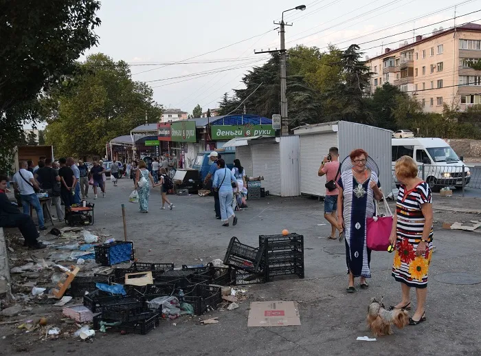 В Севастополе ужесточили правила для владельцев незаконных ларьков