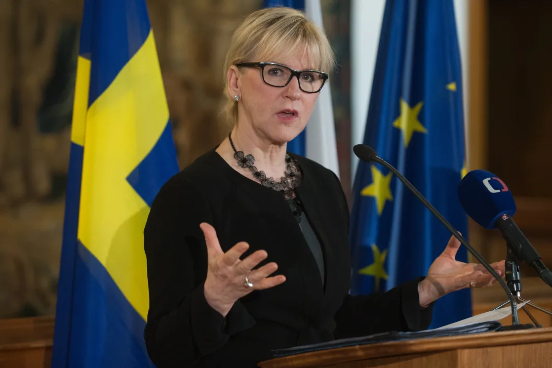 Глава МИД Швеции выразила Лаврову сожаление в связи с инцидентом с посольством РФ