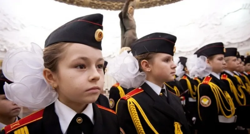 В Севастополе могут открыть военное училище для девочек, – Сергей Шойгу