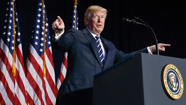 Трамп продлил на год санкции против России