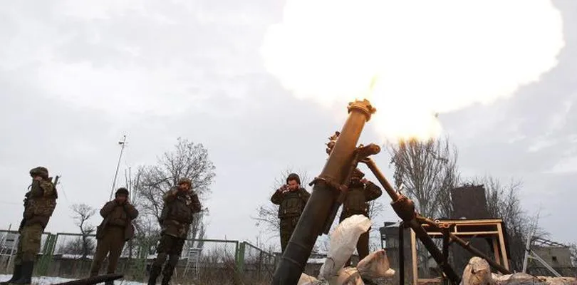 Украинские силовики вечером открыли огонь по северному пригороду Донецка — СЦКК