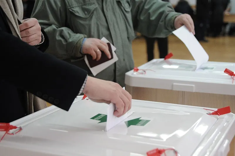На выборах в Крыму явка избирателей превысила 60%