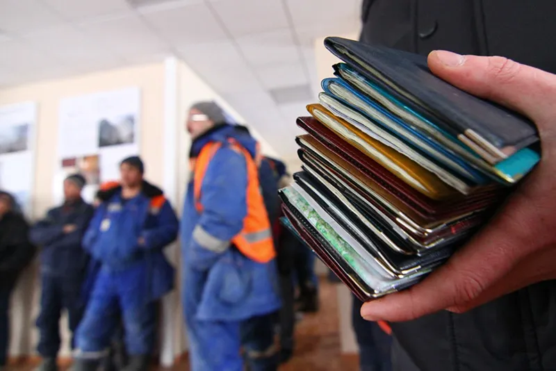 Житель Свердловской области зарегистрировал в квартире семь тысяч человек