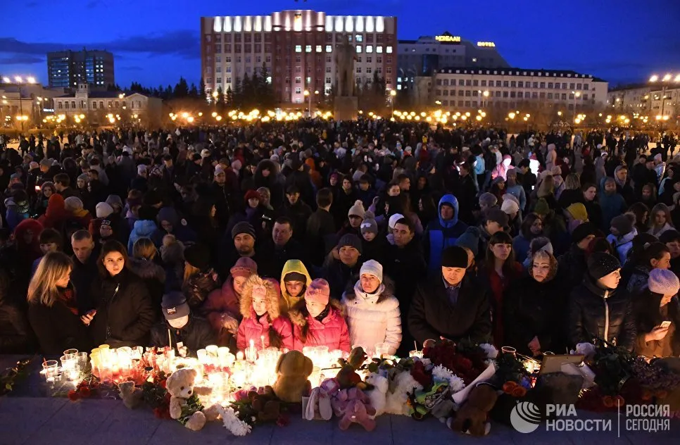 СК возбудил дело против пранкера, заявившего о "сотнях погибших" в Кемерово