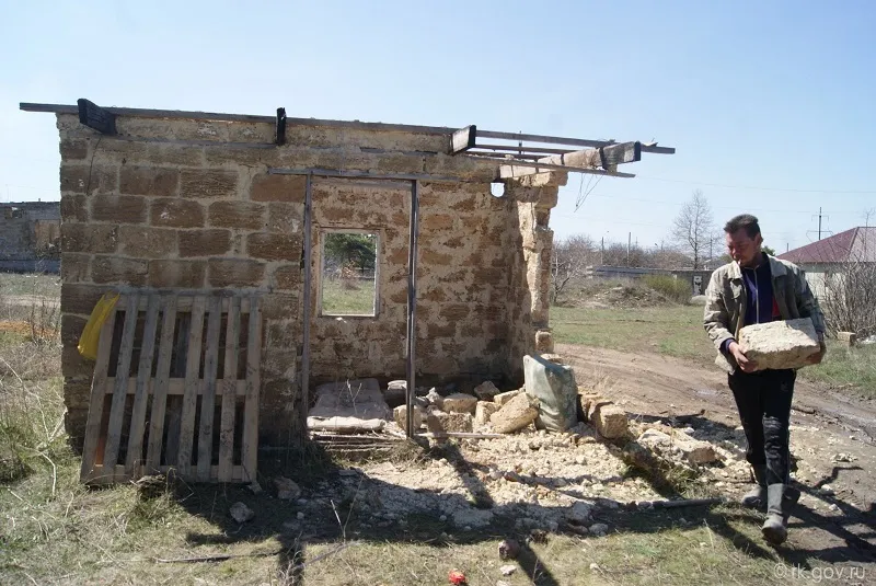 Коммерческое жильё VS земля для крымских татар: «Стрелковая» под контролем постпреда в ЮФО