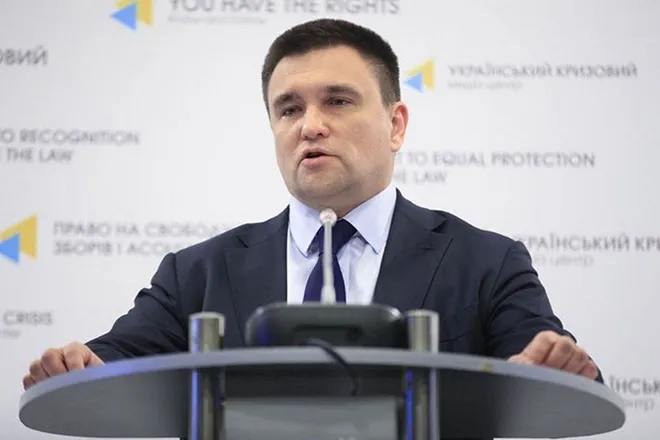 Климкин пообещал "давить на Россию" в вопросе размещения миротворцев