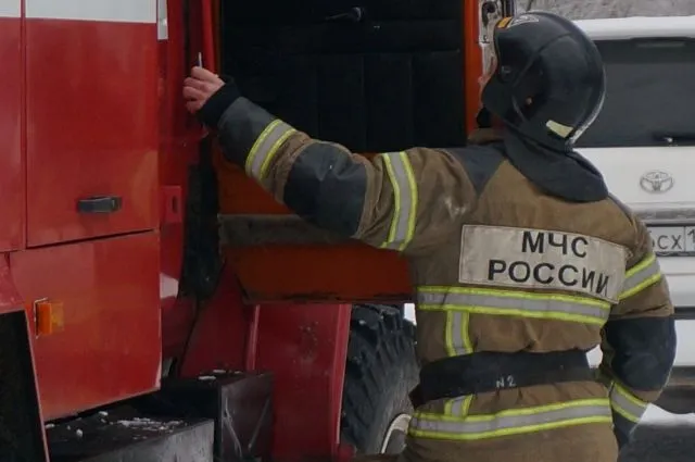 Пять человек погибли при пожаре в жилом доме в Новгородской области