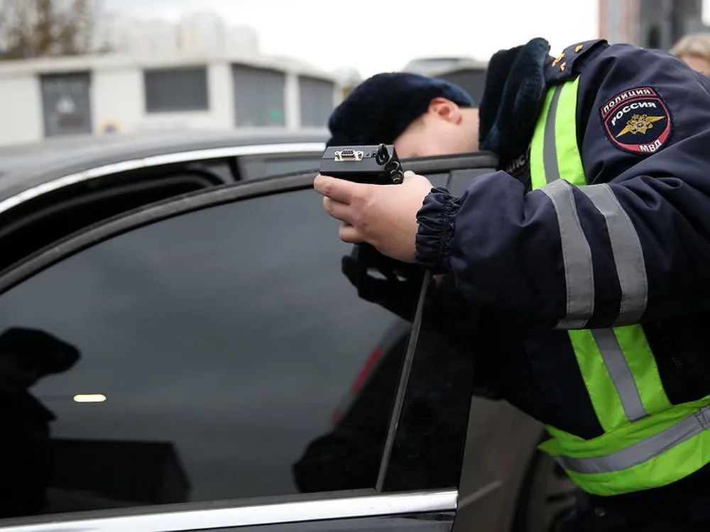 Депутаты предложили запретить тонировку авто