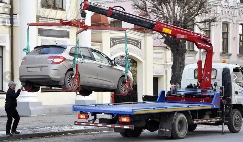 В Севастополе за эвакуацию автомобилей можно заплатить дважды 
